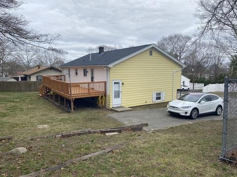 93 Isabel St, Fall River, MA 02721 photo 6