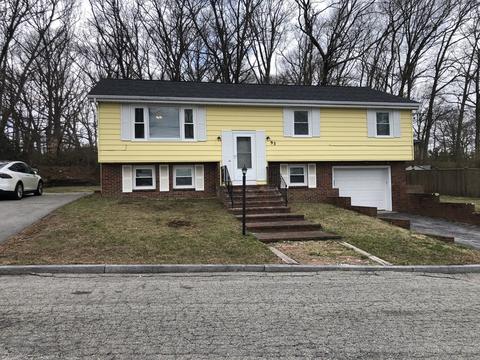 93 Isabel St, Fall River, MA 02721 photo 2