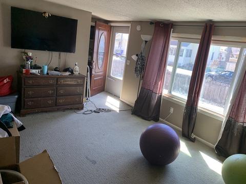 33 Schley St, Springfield, MA 01109 photo 7