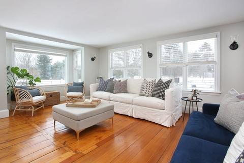 59 Everett St, Natick, MA 01760 photo 5
