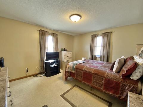 78 Beverly Ln, Springfield, MA 01151 photo 8