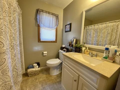 78 Beverly Ln, Springfield, MA 01151 photo 10