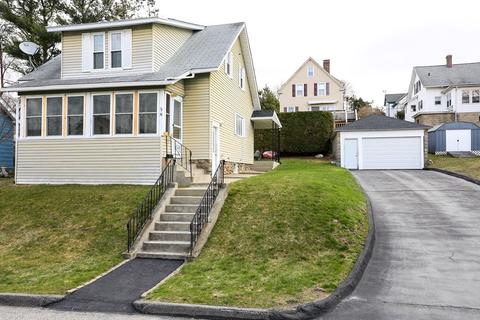 48 Proctor St, Worcester, MA 01606 photo 1