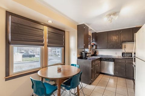 2 Foley Rd, Gloucester, MA 01930 photo 8