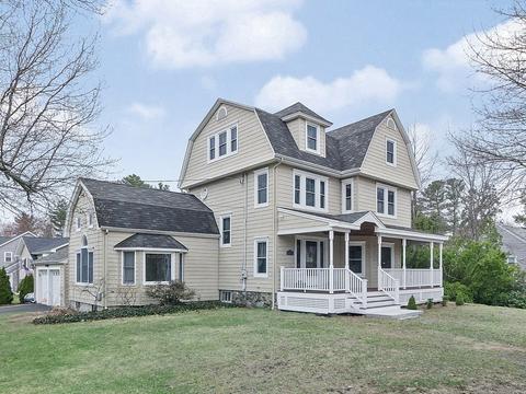 386 Lowell St, Reading, MA 01867 photo 1