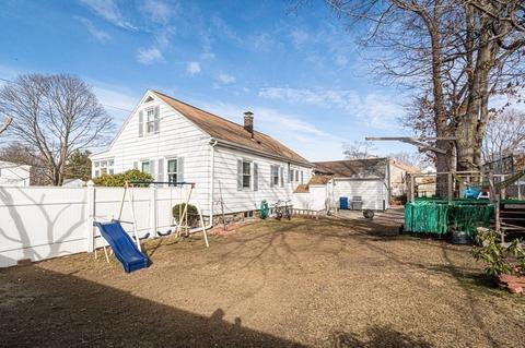2 Emerald Ave, Lawrence, MA 01843 photo 3