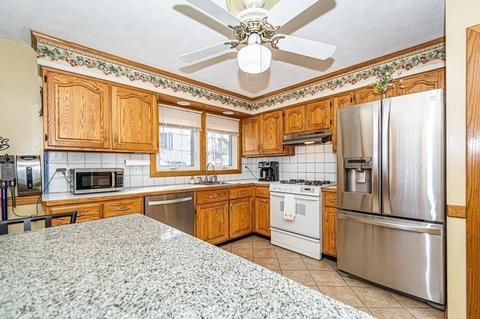 2 Emerald Ave, Lawrence, MA 01843 photo 8