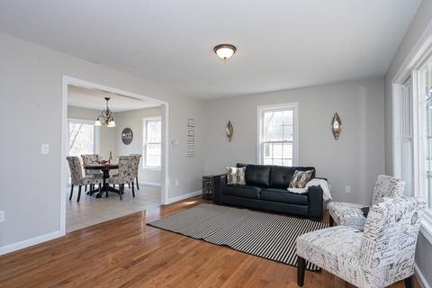 101 Stuart St, Springfield, MA 01119 photo 15