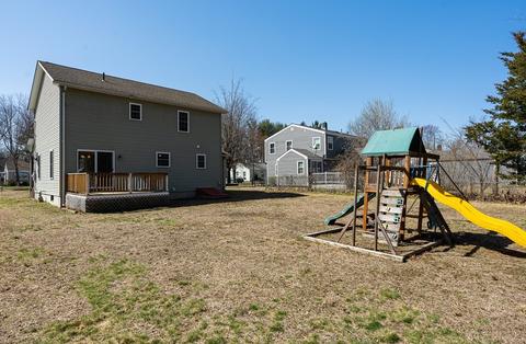 101 Stuart St, Springfield, MA 01119 photo 7