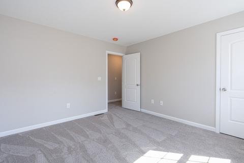 101 Stuart St, Springfield, MA 01119 photo 38