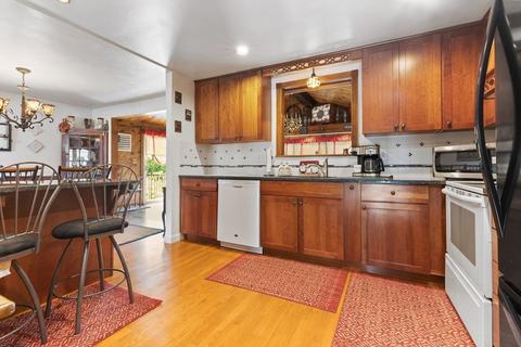 4 Peters Rd, Canton, MA 02021 photo 16