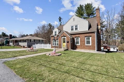 38 Zenith Dr, Worcester, MA 01602 photo 2
