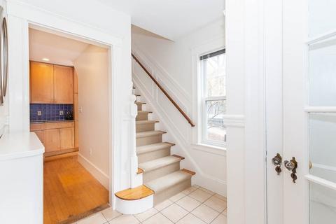 237 Appleton St, Arlington, MA 02476 photo 5
