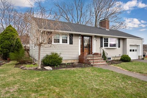 10 Floyd St, Saugus, MA 01906 photo 1