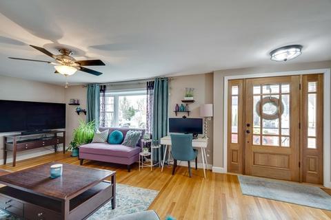 10 Floyd St, Saugus, MA 01906 photo 4