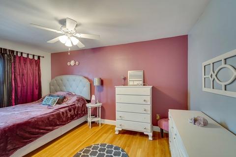 10 Floyd St, Saugus, MA 01906 photo 14