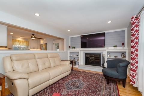 19 Bradley Rd, Danvers, MA 01923 photo 4