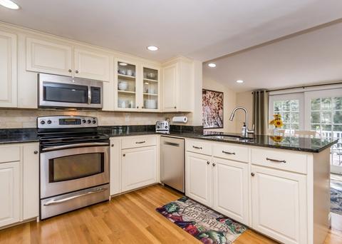 32 Arch St, Needham, MA 02492 photo 6