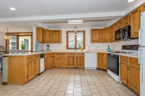 49 Angela St, Canton, MA 02021 photo 7