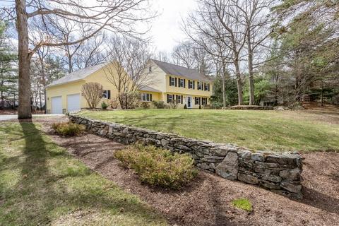49 Angela St, Canton, MA 02021 photo 2