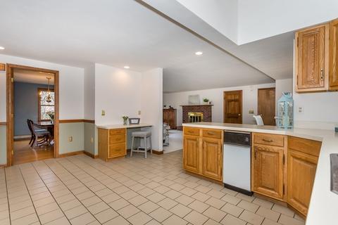 49 Angela St, Canton, MA 02021 photo 8