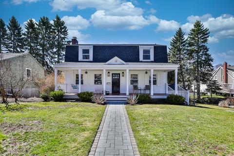 19 Taft St, Marblehead, MA 01945 photo 1