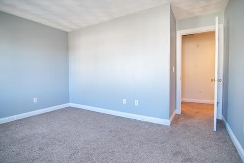 5239 N Main St #2, Fall River, MA 02720 photo 9