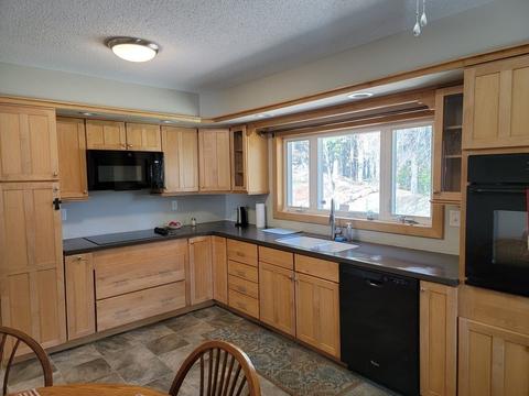 118 Glendale Cir, Ware, MA 01082 photo 6