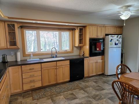 118 Glendale Cir, Ware, MA 01082 photo 7
