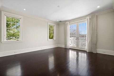 49 Lee St, Brookline, MA 02445 photo 15