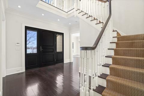 49 Lee St, Brookline, MA 02445 photo 8