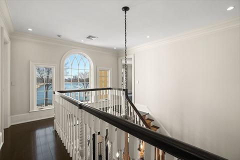 49 Lee St, Brookline, MA 02445 photo 13