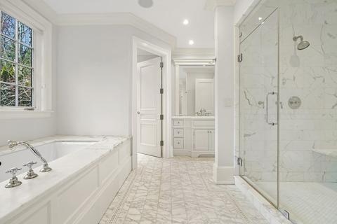 49 Lee St, Brookline, MA 02445 photo 18