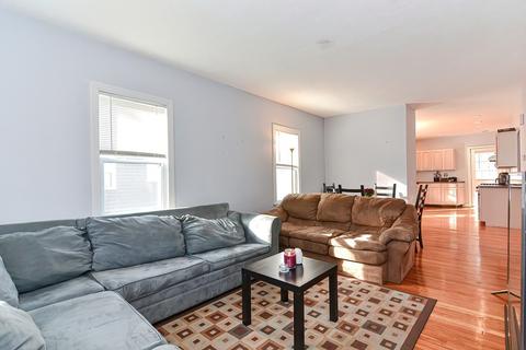 96 Winter St, Saugus, MA 01906 photo 12