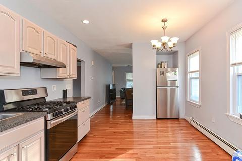 96 Winter St, Saugus, MA 01906 photo 10