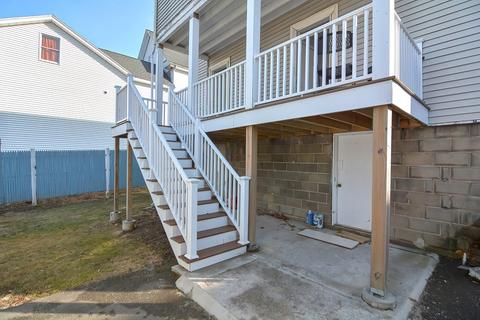96 Winter St, Saugus, MA 01906 photo 5