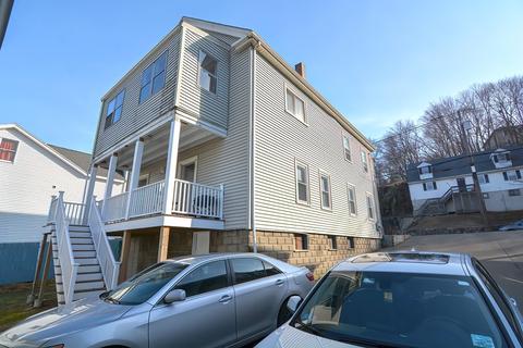 96 Winter St, Saugus, MA 01906 photo 3