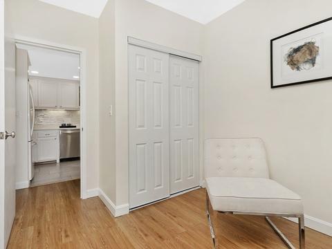 38 Juniper St #104, Brookline, MA 02445 photo 12