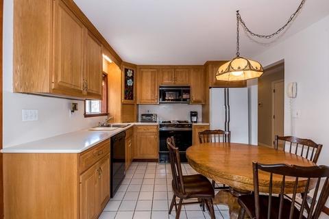 2 Malone St, Dedham, MA 02026 photo 5