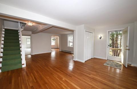 22 Lewis Ct, Hingham, MA 02043 photo 6