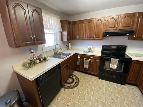 23 Stefaniak Ave # 5, Webster, MA 01570 photo 5