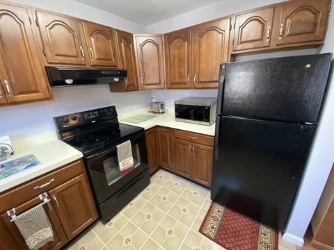 23 Stefaniak Ave # 5, Webster, MA 01570 photo 4