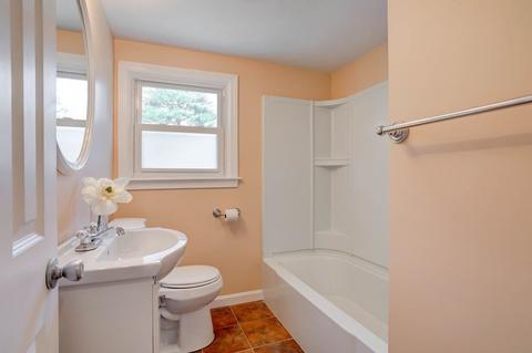 9 Mayflower Ln, Wareham, MA 02538 photo 13