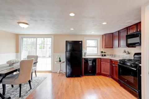 9 Mayflower Ln, Wareham, MA 02538 photo 9