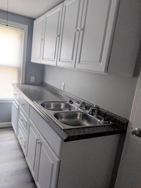 26 Harris St, Webster, MA 01570 photo 3