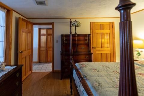 97 Huard, Fall River, MA 02721 photo 5