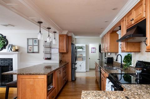 6 Robin Ln, Hingham, MA 02043 photo 5