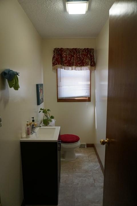 108 Carr St, Springfield, MA 01118 photo 29