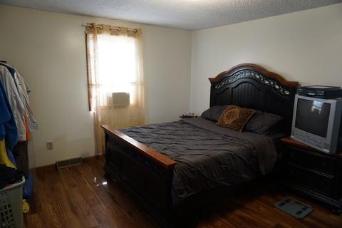 108 Carr St, Springfield, MA 01118 photo 21