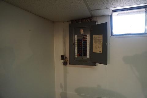 108 Carr St, Springfield, MA 01118 photo 14
